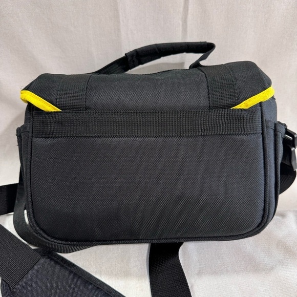 Nikon Camera Bag with Removable Padded Sections - Picture 2 of 15